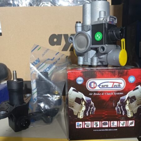 photo_5379629920914891467_y