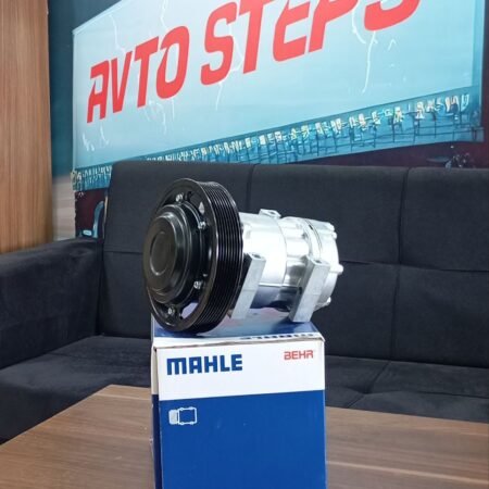 photo_5379629920914891474_y